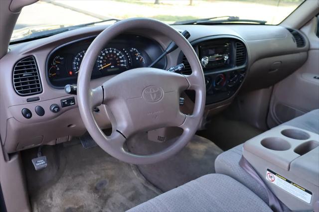 used 2000 Toyota Tundra car, priced at $8,999