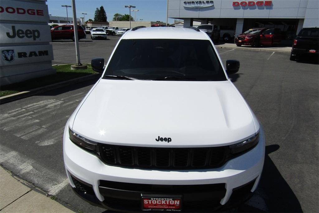 new 2024 Jeep Grand Cherokee L car, priced at $47,499