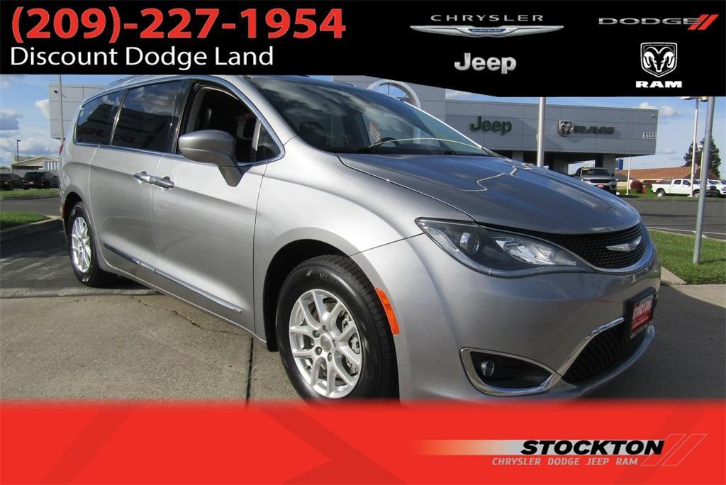 used 2020 Chrysler Pacifica car, priced at $21,805