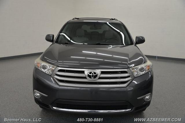 used 2012 Toyota Highlander car, priced at $15,998