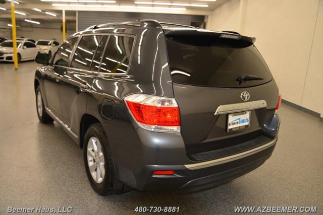 used 2012 Toyota Highlander car, priced at $15,998