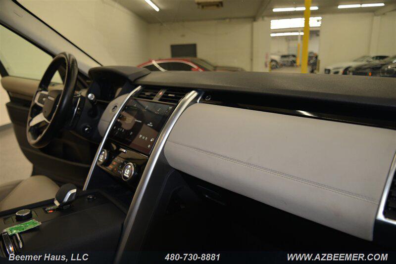 used 2022 Land Rover Discovery car, priced at $32,998