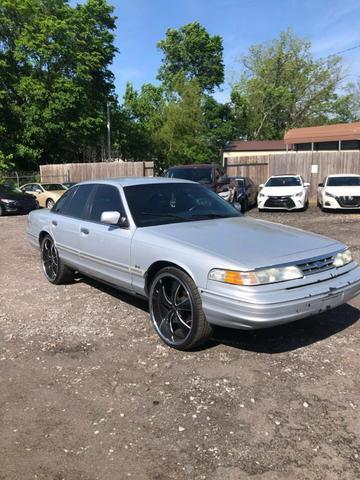 used 1996 Ford Crown Victoria car, priced at $4,995