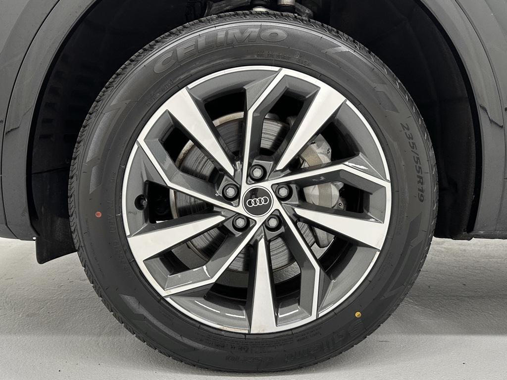 used 2022 Audi Q5 car, priced at $33,898