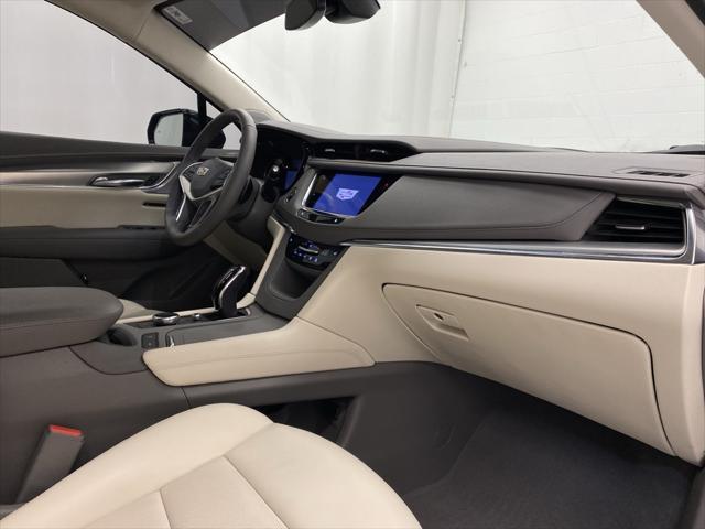 used 2022 Cadillac XT5 car, priced at $33,645