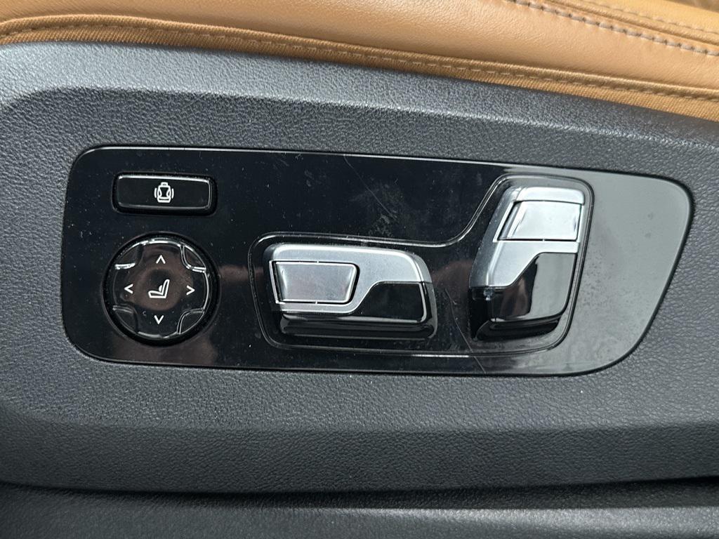 used 2023 BMW X7 car, priced at $59,999