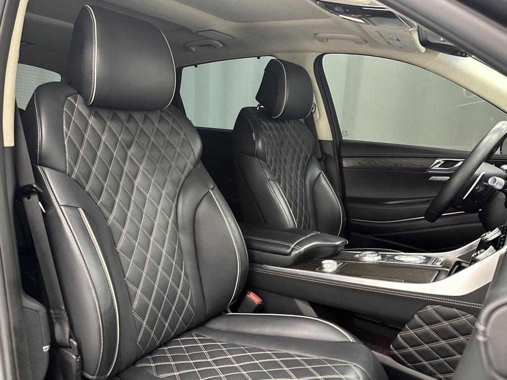 used 2022 Genesis GV80 car, priced at $48,999