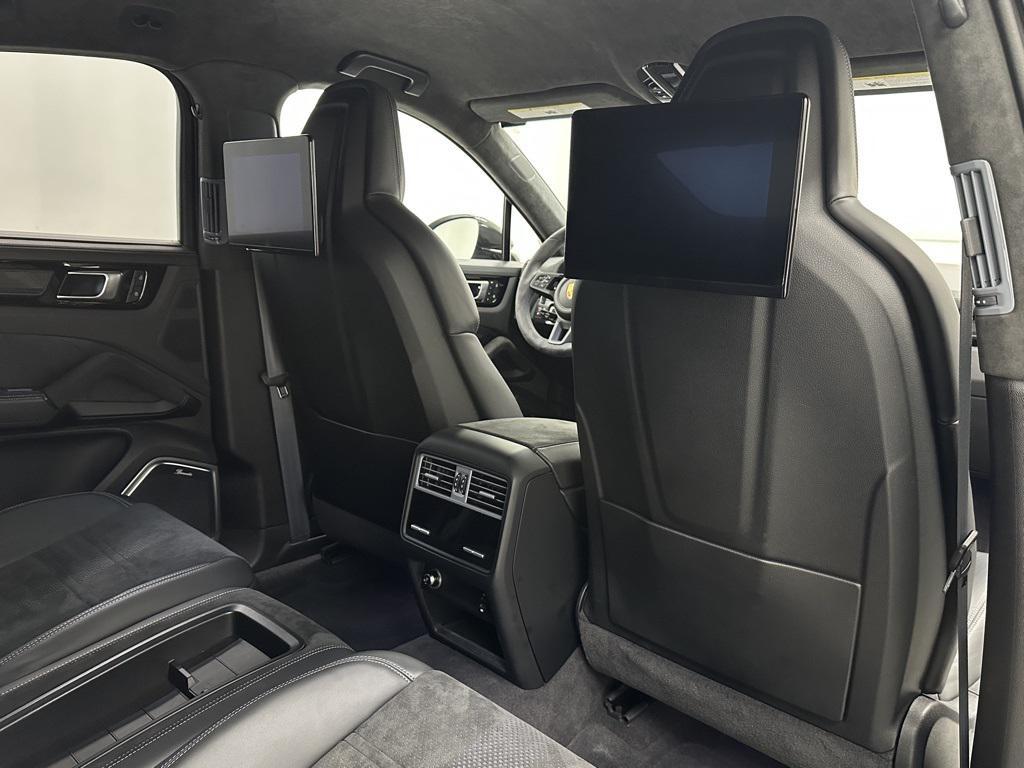 used 2022 Porsche Cayenne car, priced at $139,999