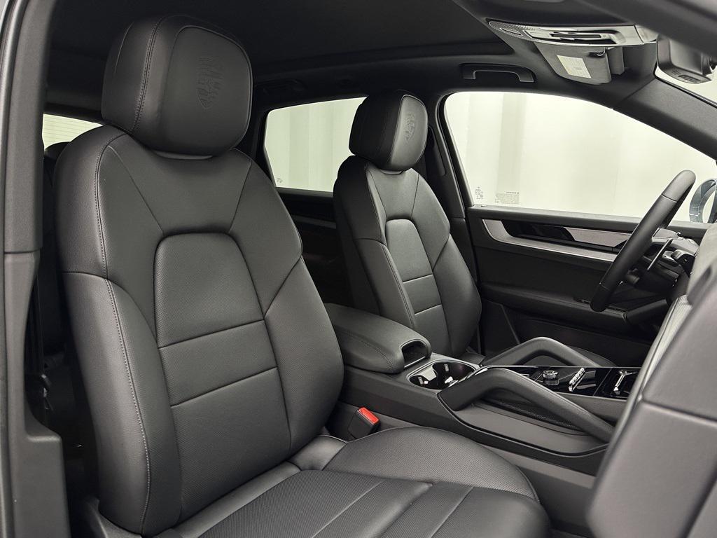 used 2025 Porsche Cayenne car, priced at $102,998