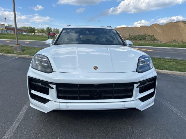 used 2025 Porsche Cayenne E-Hybrid car, priced at $126,999