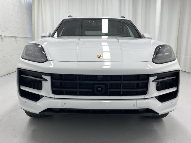 used 2025 Porsche Cayenne E-Hybrid car, priced at $126,999