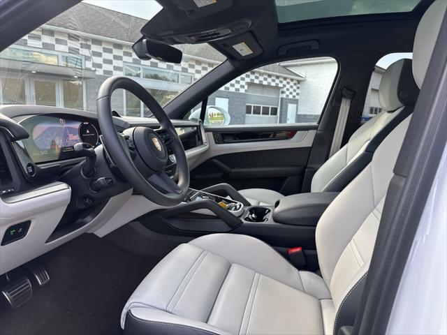 used 2025 Porsche Cayenne E-Hybrid car, priced at $126,999