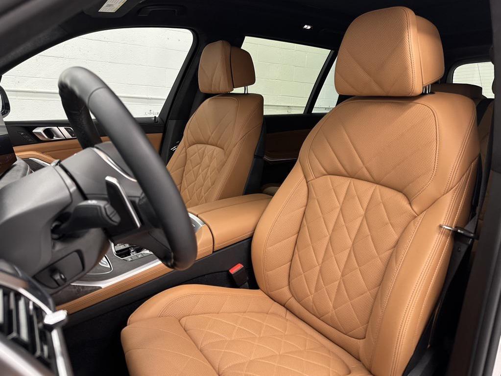 used 2025 BMW X7 car, priced at $77,874