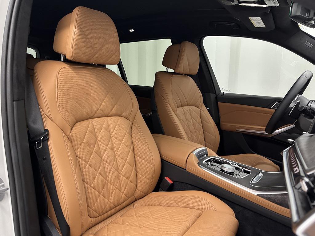 used 2025 BMW X7 car, priced at $77,874