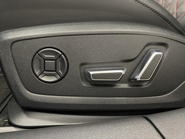 used 2025 Audi S6 car, priced at $81,654