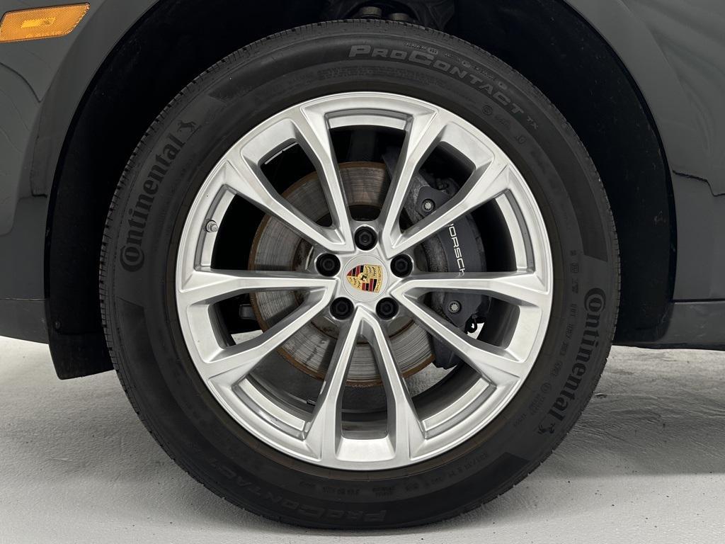 used 2022 Porsche Macan car, priced at $44,599