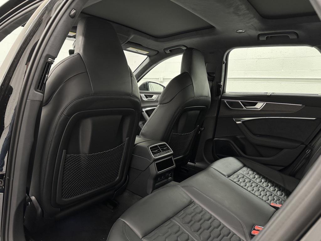 used 2025 Audi RS 6 Avant car, priced at $117,977