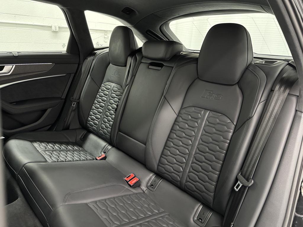 used 2025 Audi RS 6 Avant car, priced at $117,977