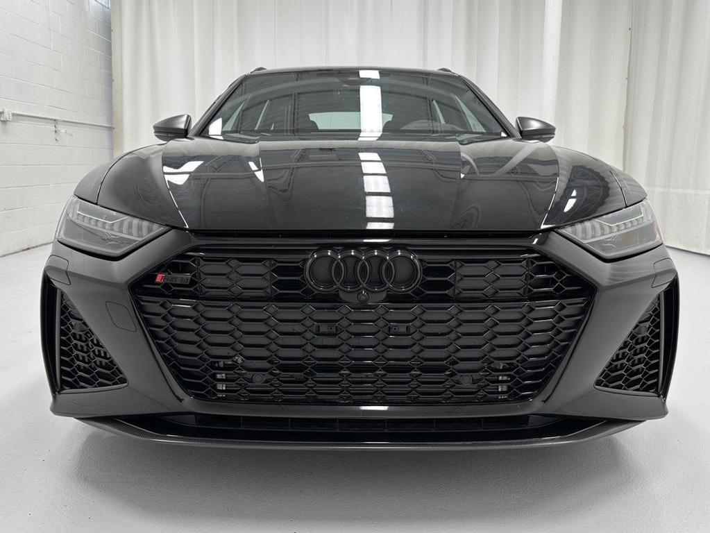 used 2025 Audi RS 6 Avant car, priced at $117,977