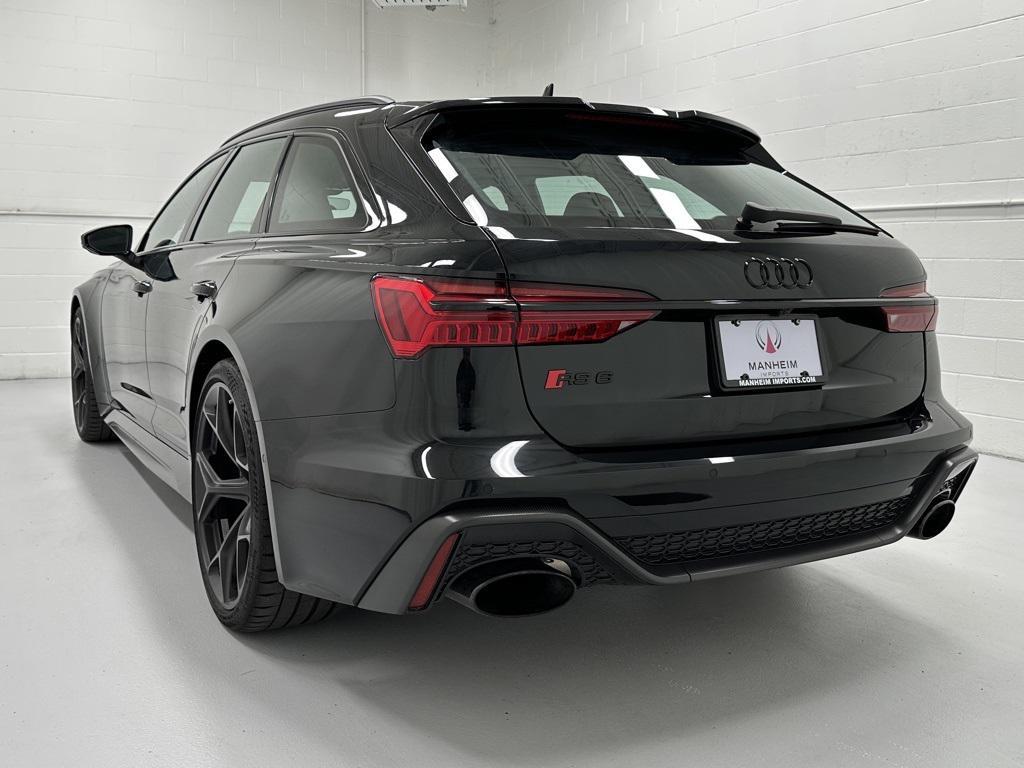 used 2025 Audi RS 6 Avant car, priced at $117,977