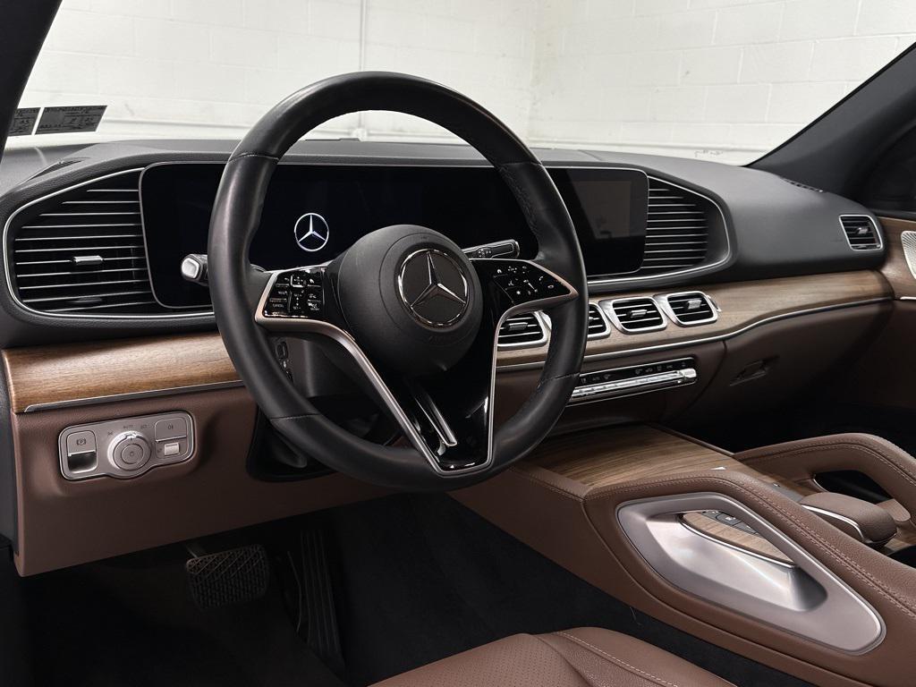 used 2025 Mercedes-Benz GLE 450 car, priced at $71,887