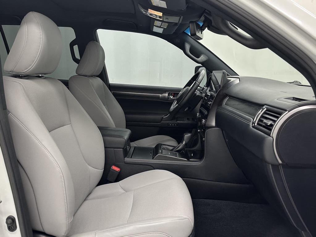 used 2023 Lexus GX 460 car, priced at $51,999