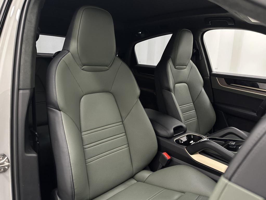 used 2025 Porsche Cayenne car, priced at $134,897