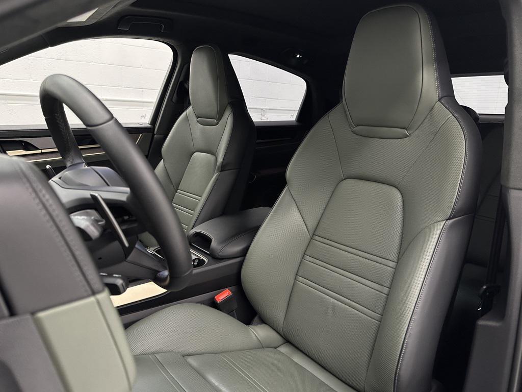 used 2025 Porsche Cayenne car, priced at $134,897