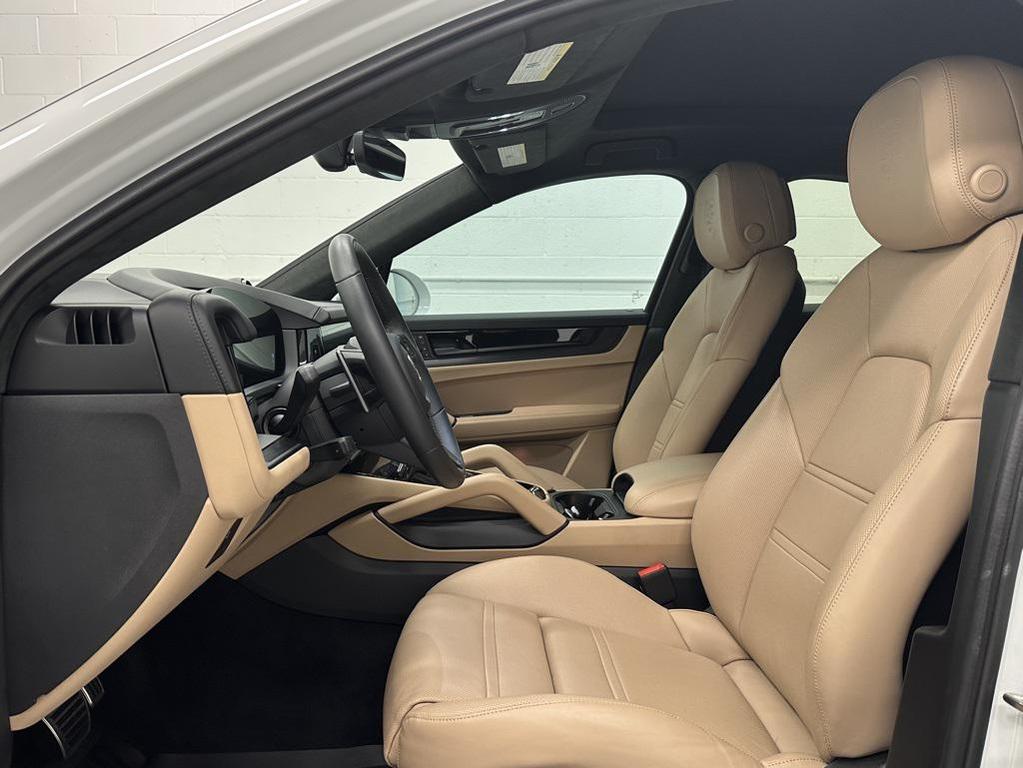 used 2025 Porsche Cayenne car, priced at $137,777