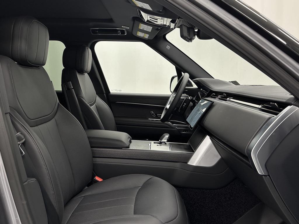 used 2025 Land Rover Range Rover car, priced at $113,999