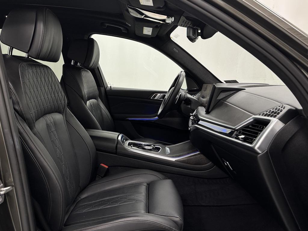 used 2025 BMW X7 car, priced at $88,997