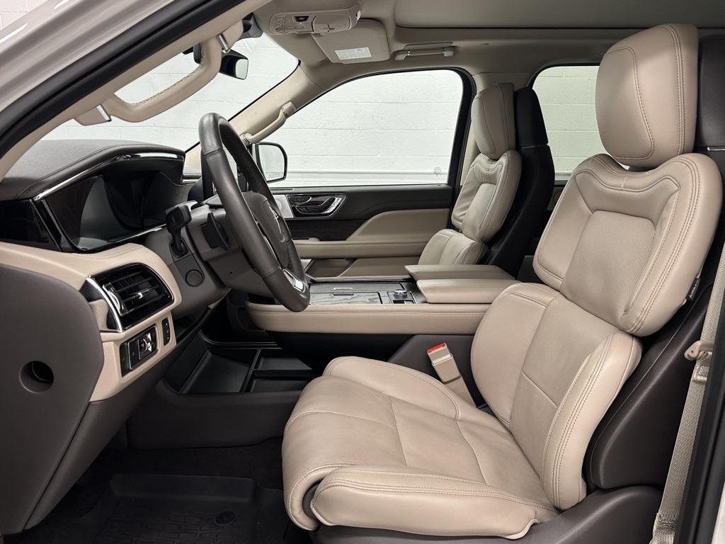used 2024 Lincoln Navigator car, priced at $72,999