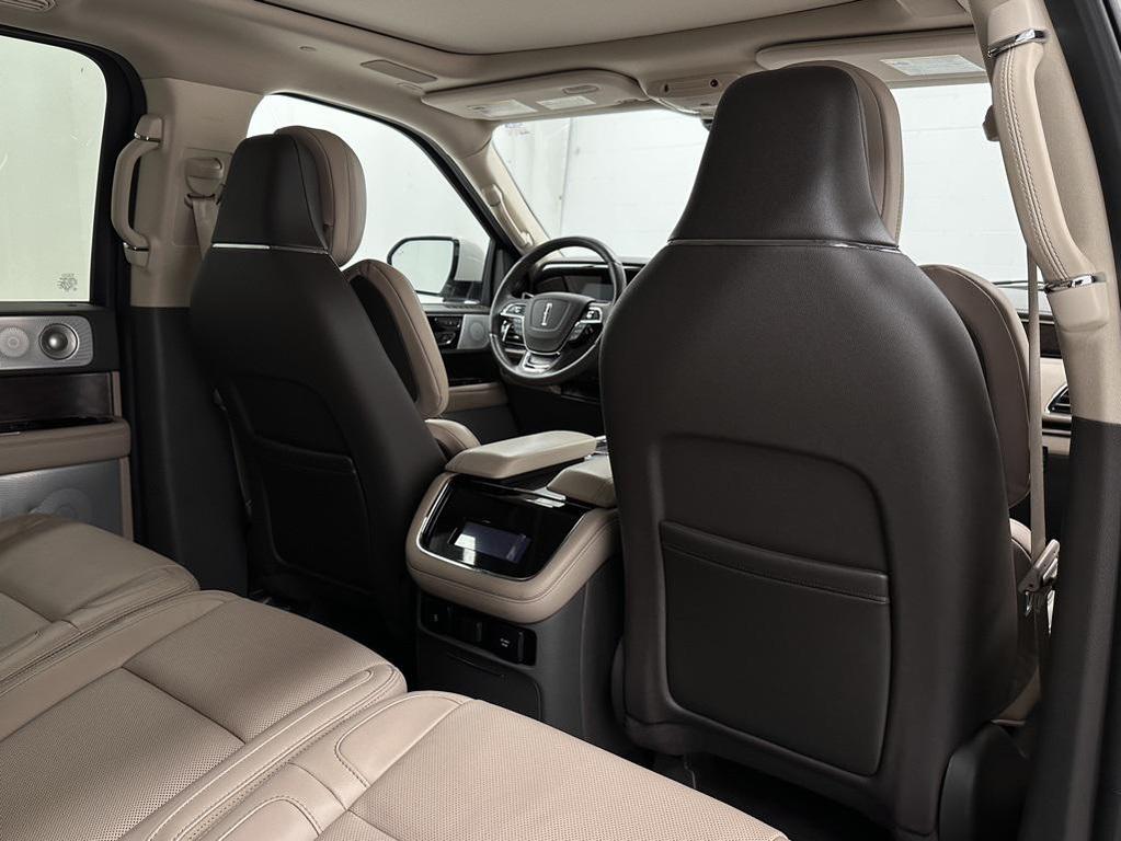 used 2024 Lincoln Navigator car, priced at $72,999