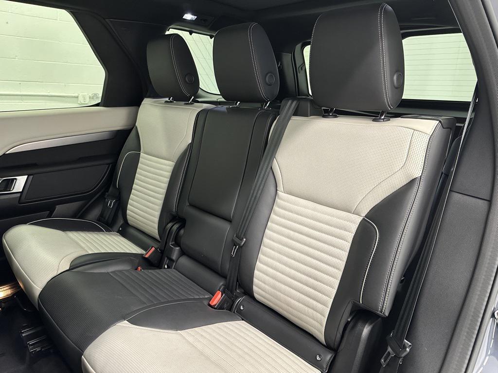 used 2024 Land Rover Discovery car, priced at $56,999