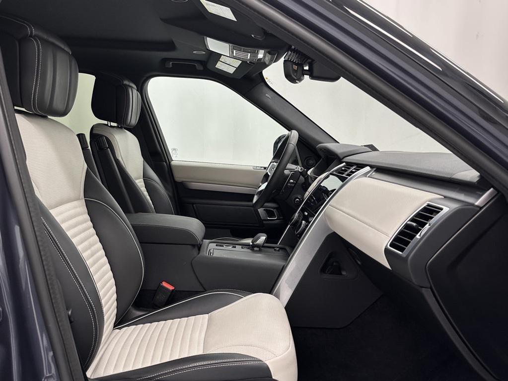 used 2024 Land Rover Discovery car, priced at $56,999