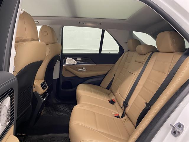 used 2025 Mercedes-Benz GLE 580 car, priced at $91,988
