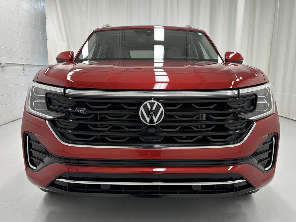 used 2024 Volkswagen Atlas car, priced at $39,999