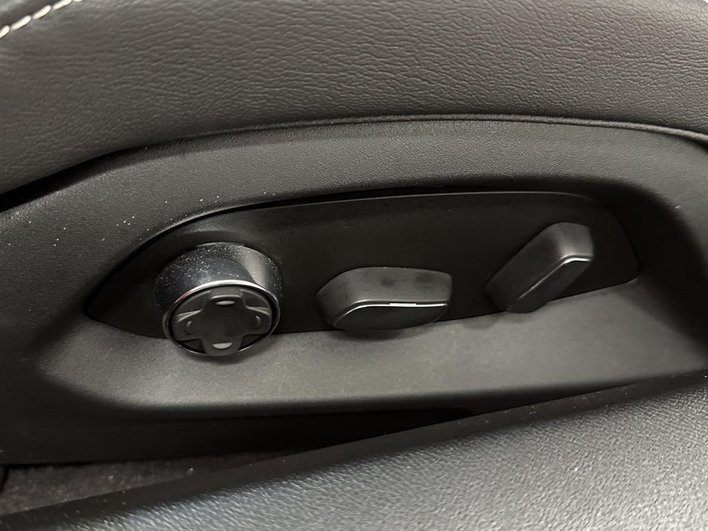 used 2025 Chevrolet Corvette car, priced at $72,998