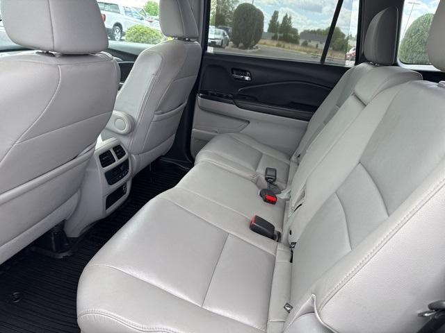 used 2021 Honda Pilot car, priced at $27,875
