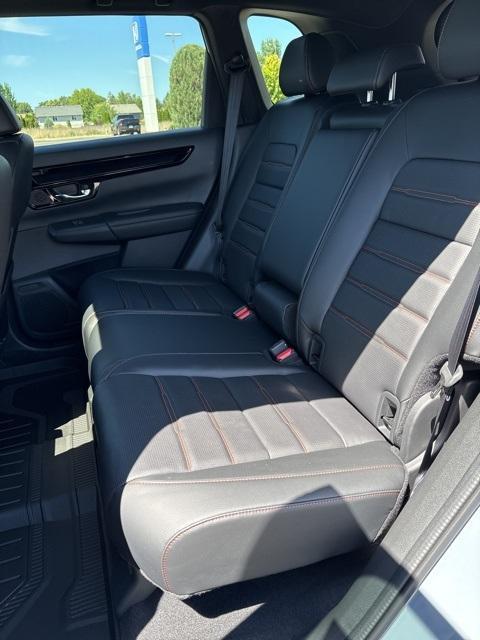 new 2025 Honda CR-V Hybrid car