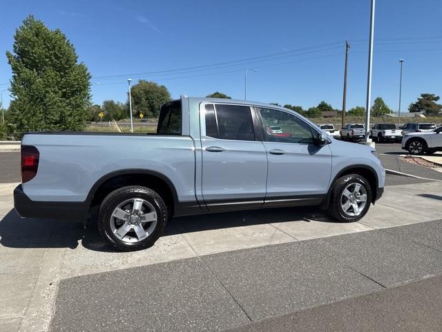 new 2025 Honda Ridgeline car, priced at $42,193