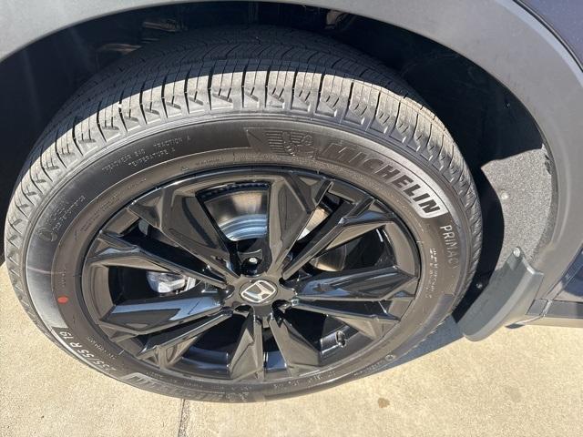 new 2026 Honda CR-V Hybrid car, priced at $42,688