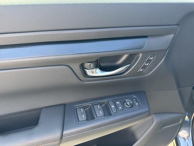 new 2025 Honda CR-V Hybrid car