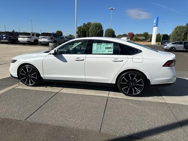 new 2024 Honda Accord Hybrid car, priced at $37,617