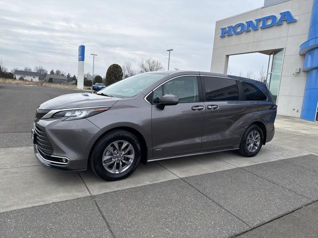used 2021 Toyota Sienna car, priced at $36,998