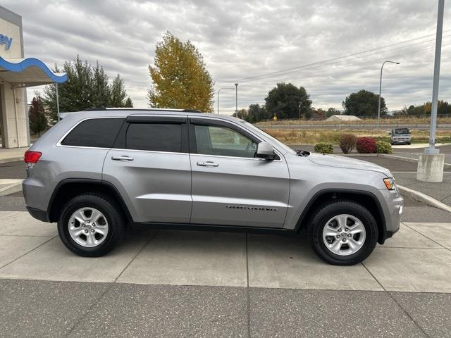 used 2017 Jeep Grand Cherokee car, priced at $17,771