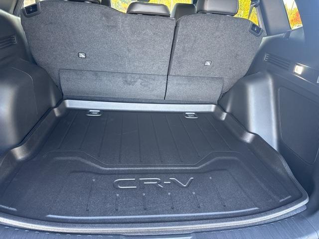 new 2026 Honda CR-V Hybrid car, priced at $43,122