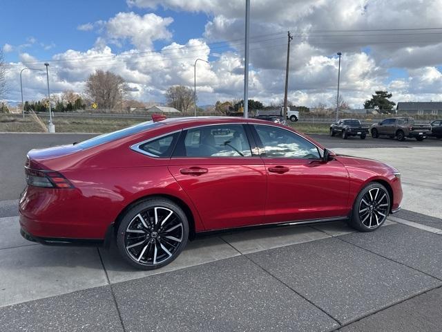 new 2025 Honda Accord Hybrid car, priced at $39,905