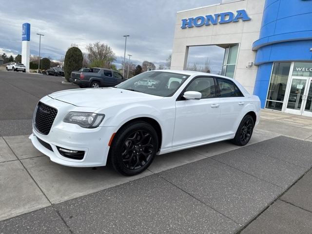 used 2022 Chrysler 300 car, priced at $28,991