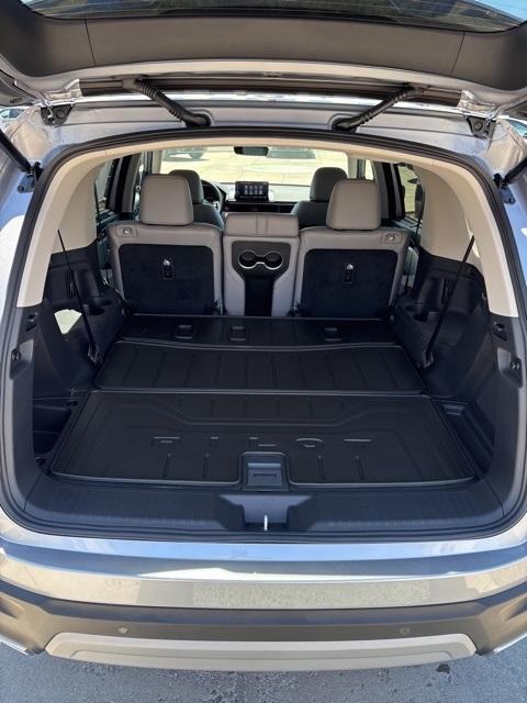 new 2025 Honda Pilot car, priced at $49,993